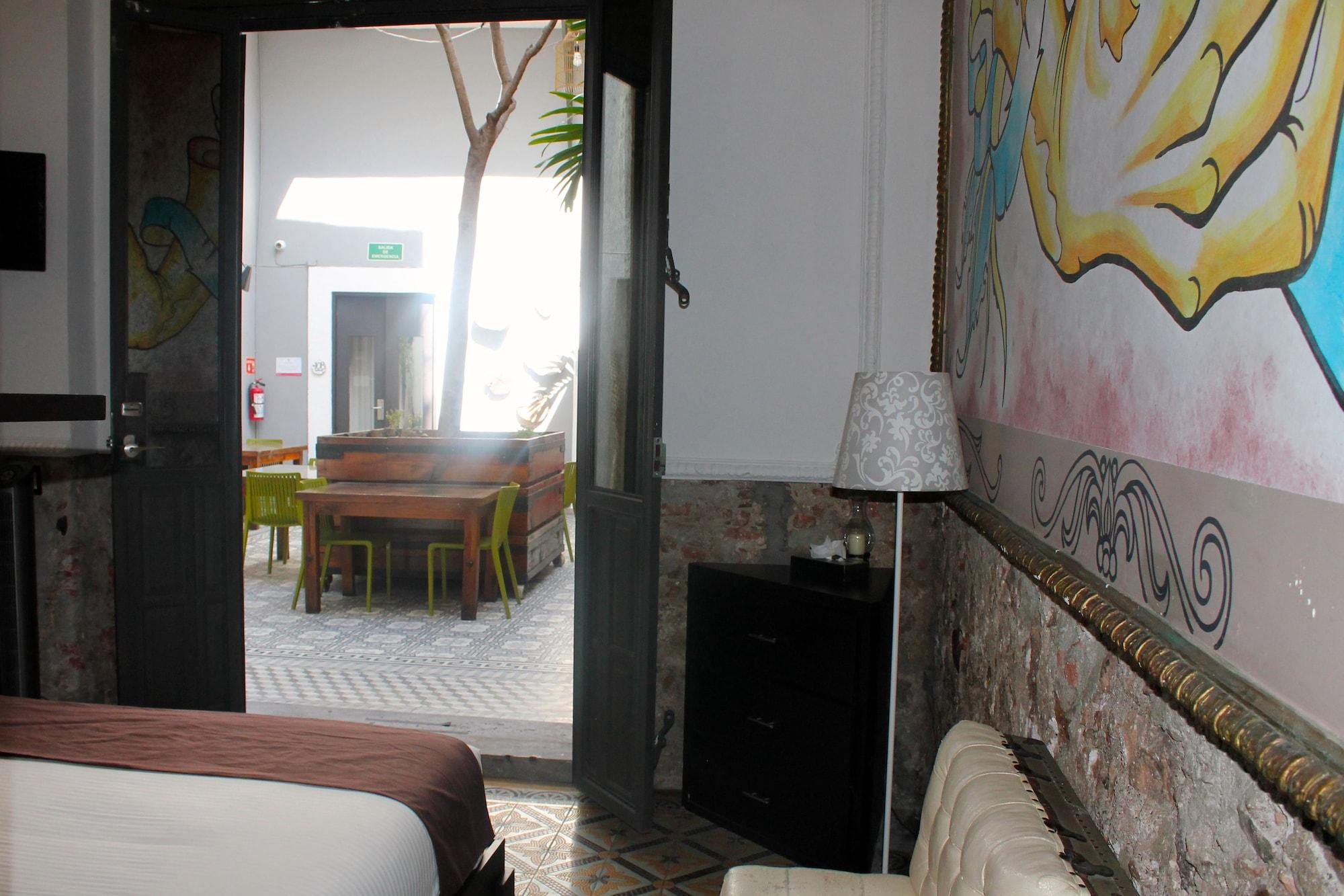 Kuku Ruku Hotel Queretaro Exterior photo
